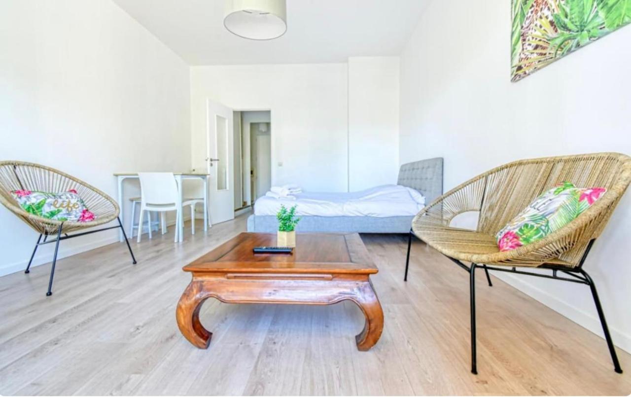 Superbe Studio Lumineux Sur Cannes Avec Terrasse ! A Quelques Minutes De La Celebre Rue D'Antibes ! Εξωτερικό φωτογραφία